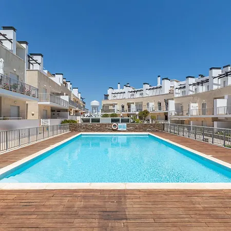Apartment Andorinha-pretty With Pool